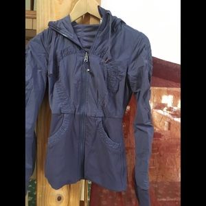 Lululemon reversible Hoodie 4
